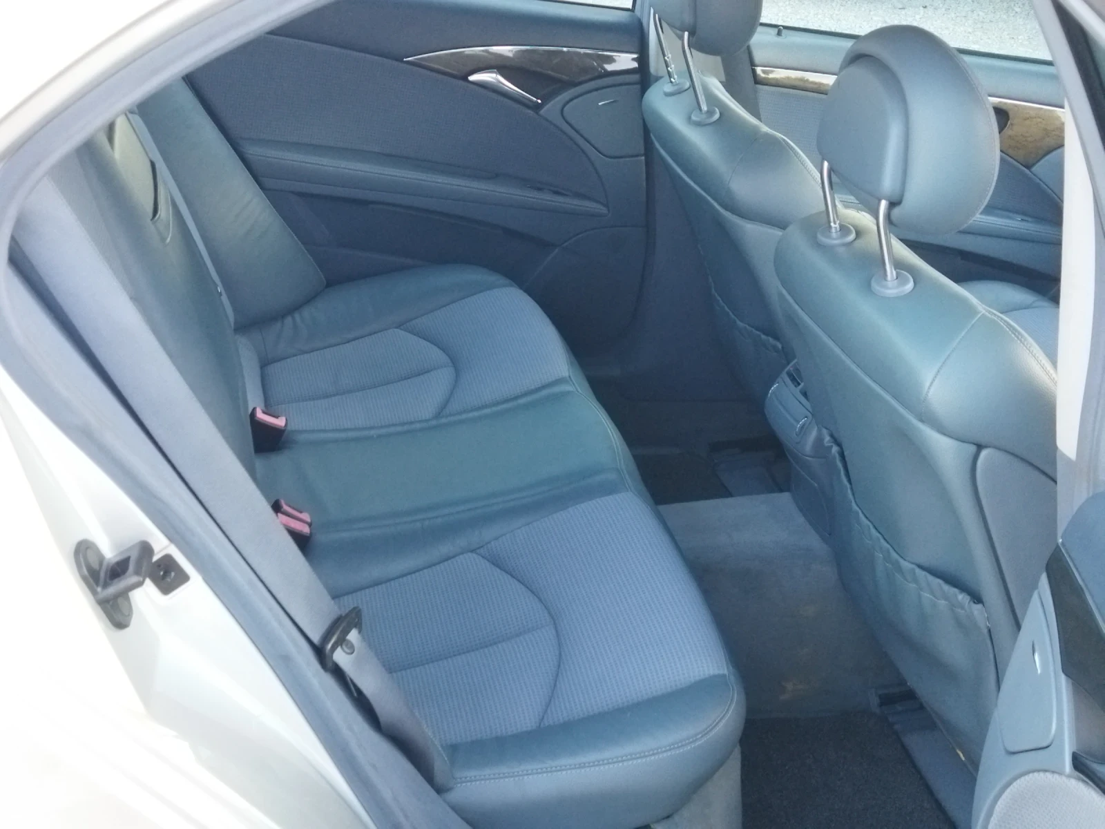Mercedes-Benz E 320 E 320 - 204 к.с., снимка 14 - Автомобили и джипове - 56321072