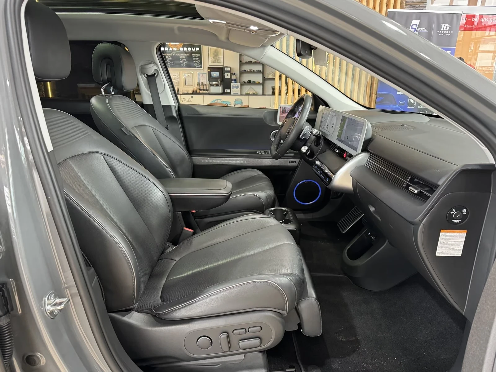 Hyundai Ioniq 5 UNIQ* 77.4KW* 325H.P.* PANO* �������� | Mobile.bg � ����������� 9