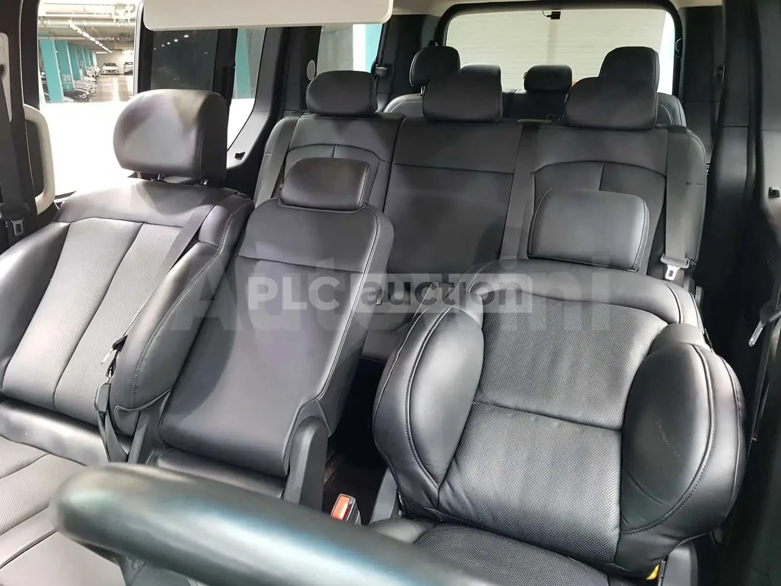 Hyundai Staria, снимка 11 - Автомобили и джипове - 56738323
