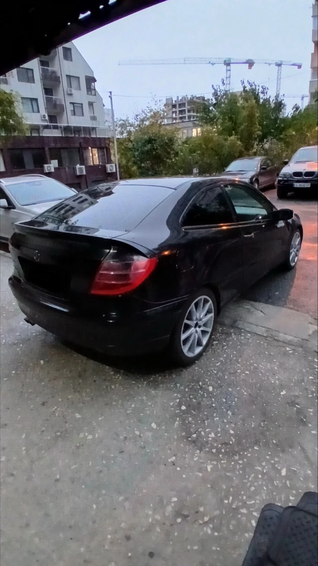 Mercedes-Benz C 180 Avantgarde, снимка 7 - Автомобили и джипове - 56742295