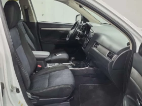 Mitsubishi Outlander * SE * 7 SEATS* ПОДГРЕВ* KEYLESS* , снимка 12