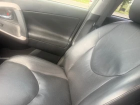 Toyota Rav4 2.2D4D, снимка 11