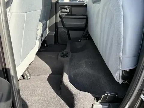 Dodge RAM 1500 CARFFAX, снимка 14 - Автомобили и джипове - 55162364