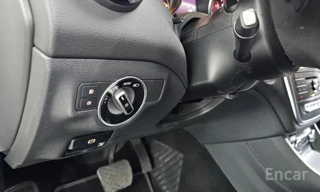 Mercedes-Benz GLA 220 * ПОДГРЕВ * ПАМЕТ * КАМЕРА * 2 КЛЮЧА * , снимка 14 - Автомобили и джипове - 55472385