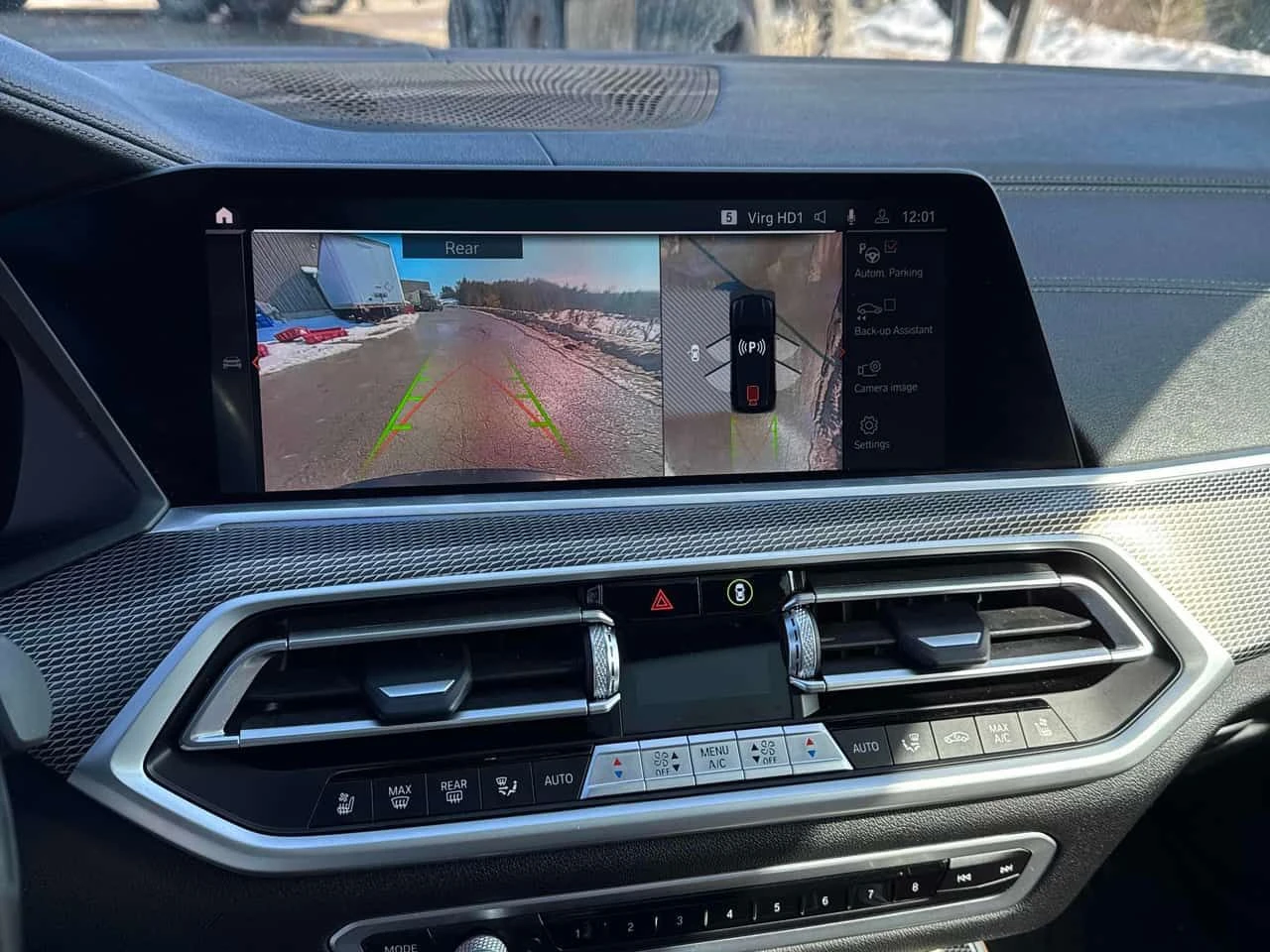 BMW X5 | xDrive40i| HEAD-UP DISPLAY| ОБДУХВАНЕ| ПОДГРЕВИ - изображение 9