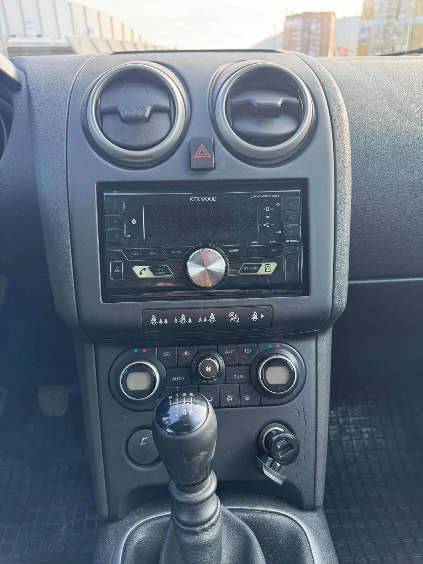 Nissan Qashqai Nissan Qashqai, снимка 10 - Автомобили и джипове - 53759354