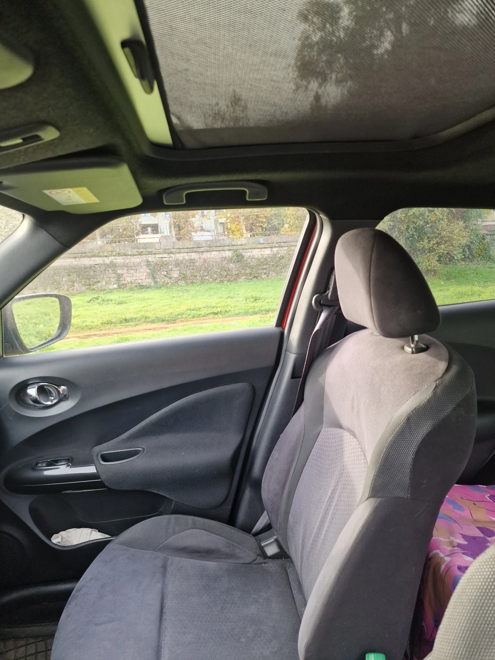 Nissan Juke, снимка 8 - Автомобили и джипове - 53815569