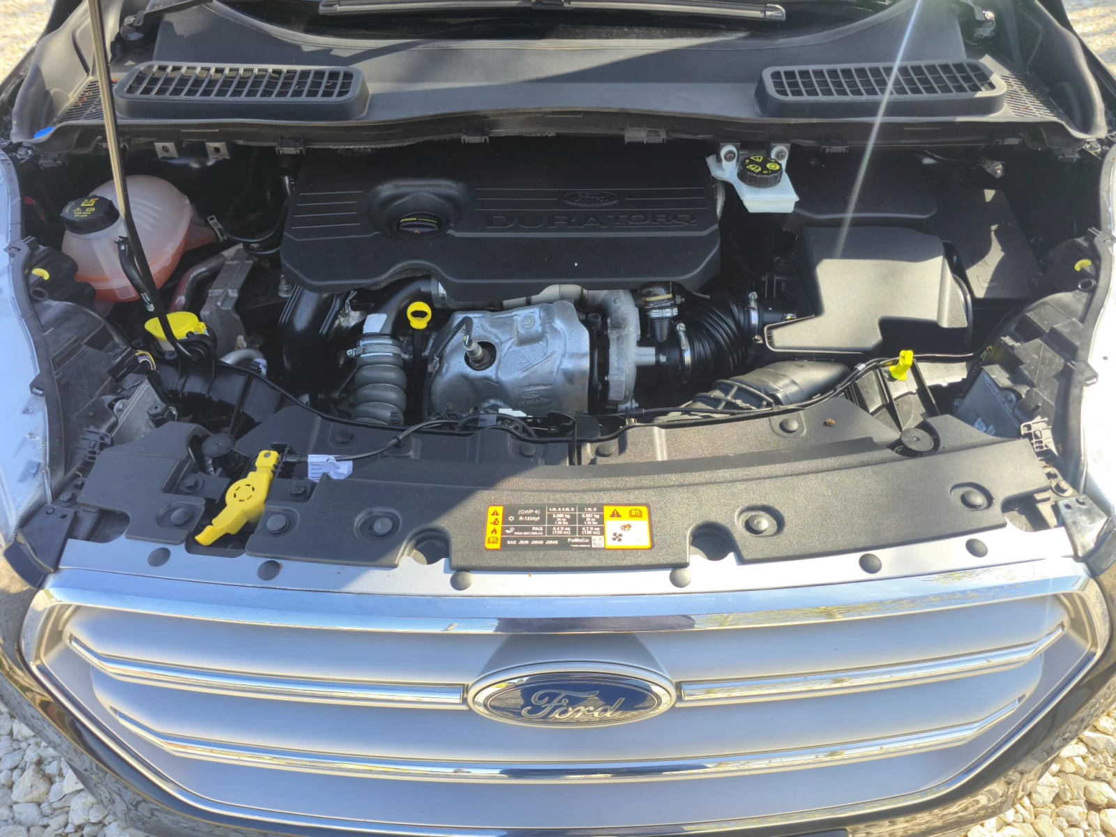 Ford Kuga 1.5 TDCi, снимка 7 - Автомобили и джипове - 54341414