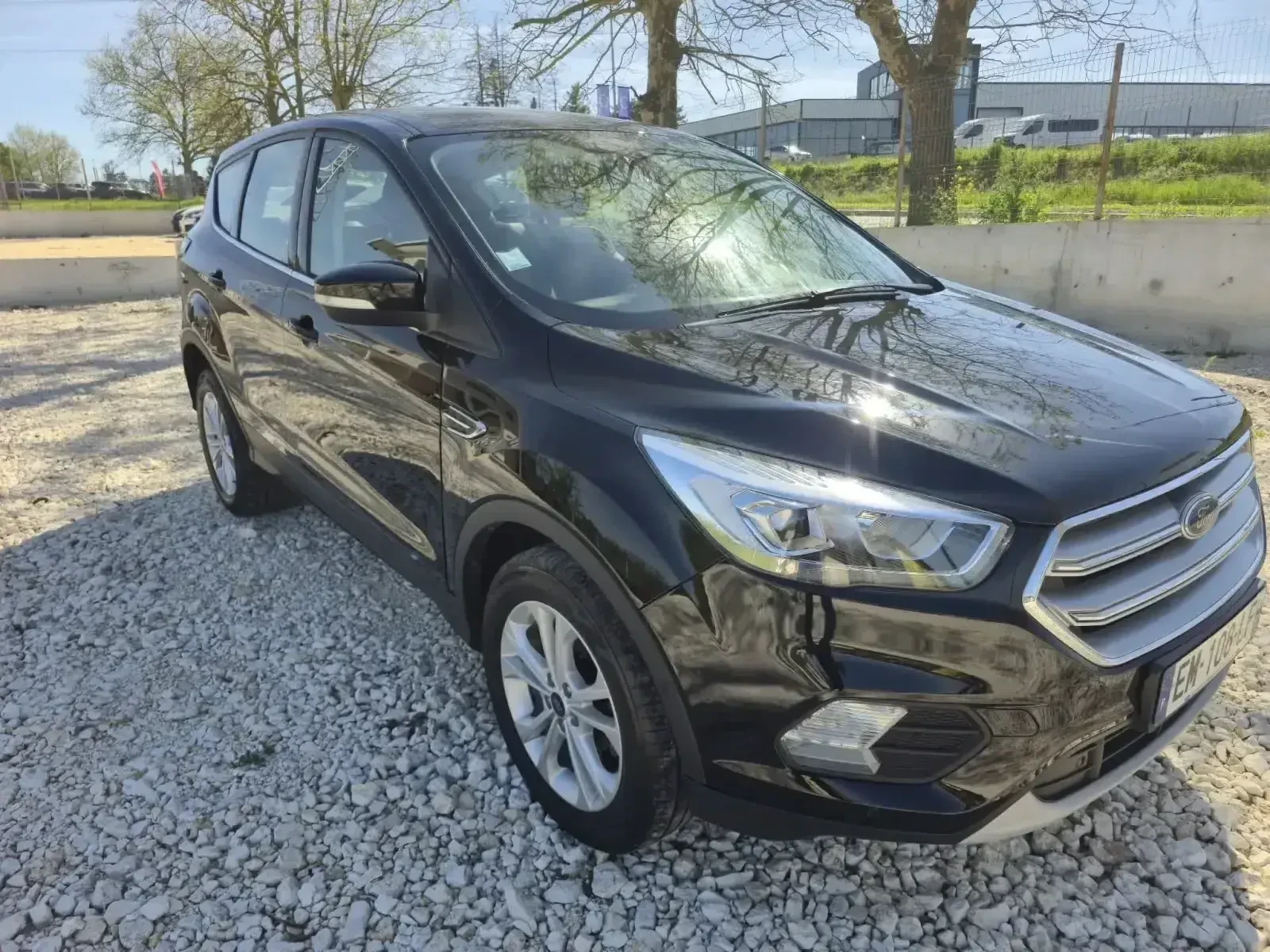 Ford Kuga 1.5 TDCi, снимка 2 - Автомобили и джипове - 54341414
