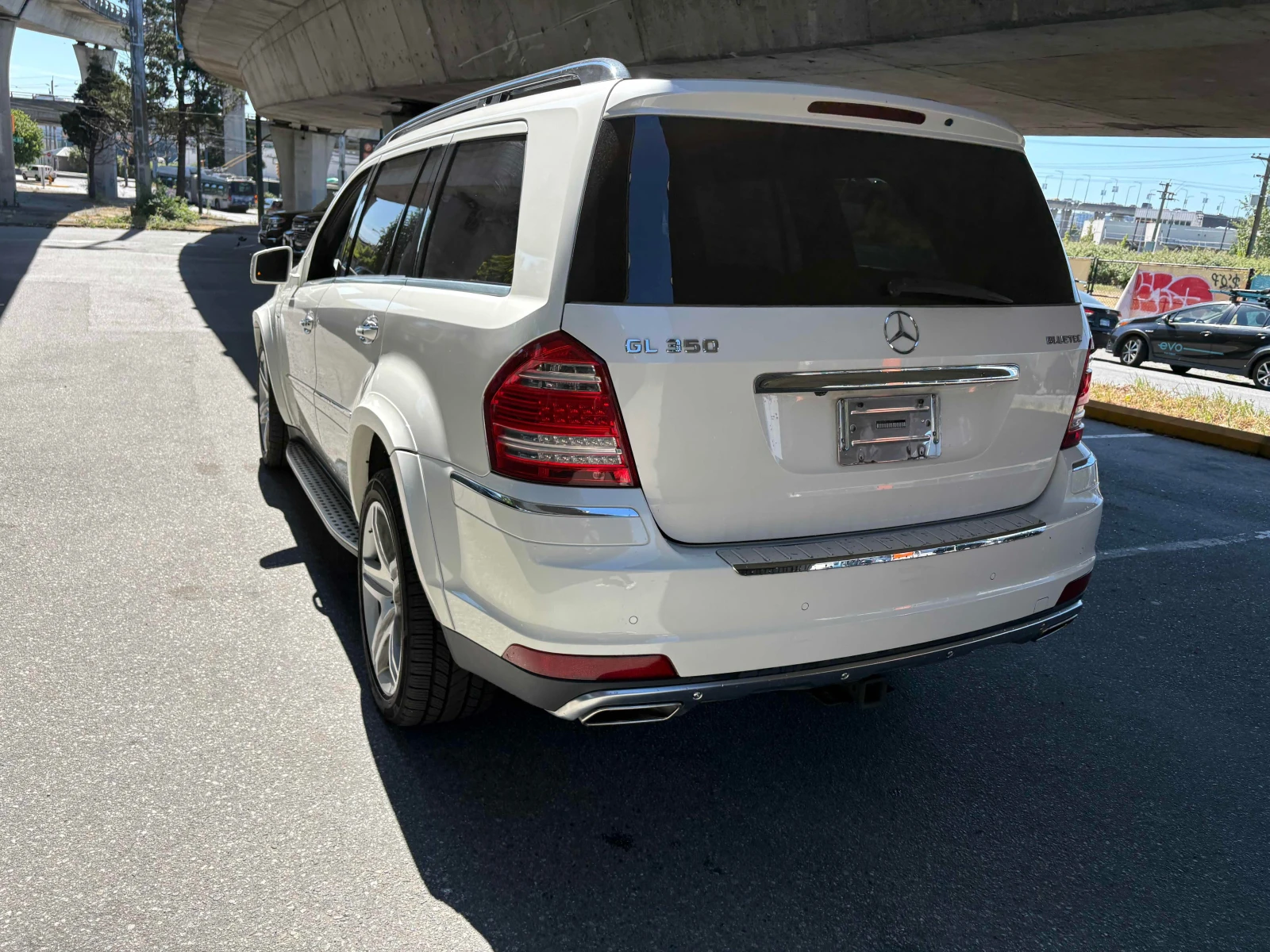Mercedes-Benz GL 350 AMG * AIRMATIC * TV * 7 МЕСТА * CARFAX * 