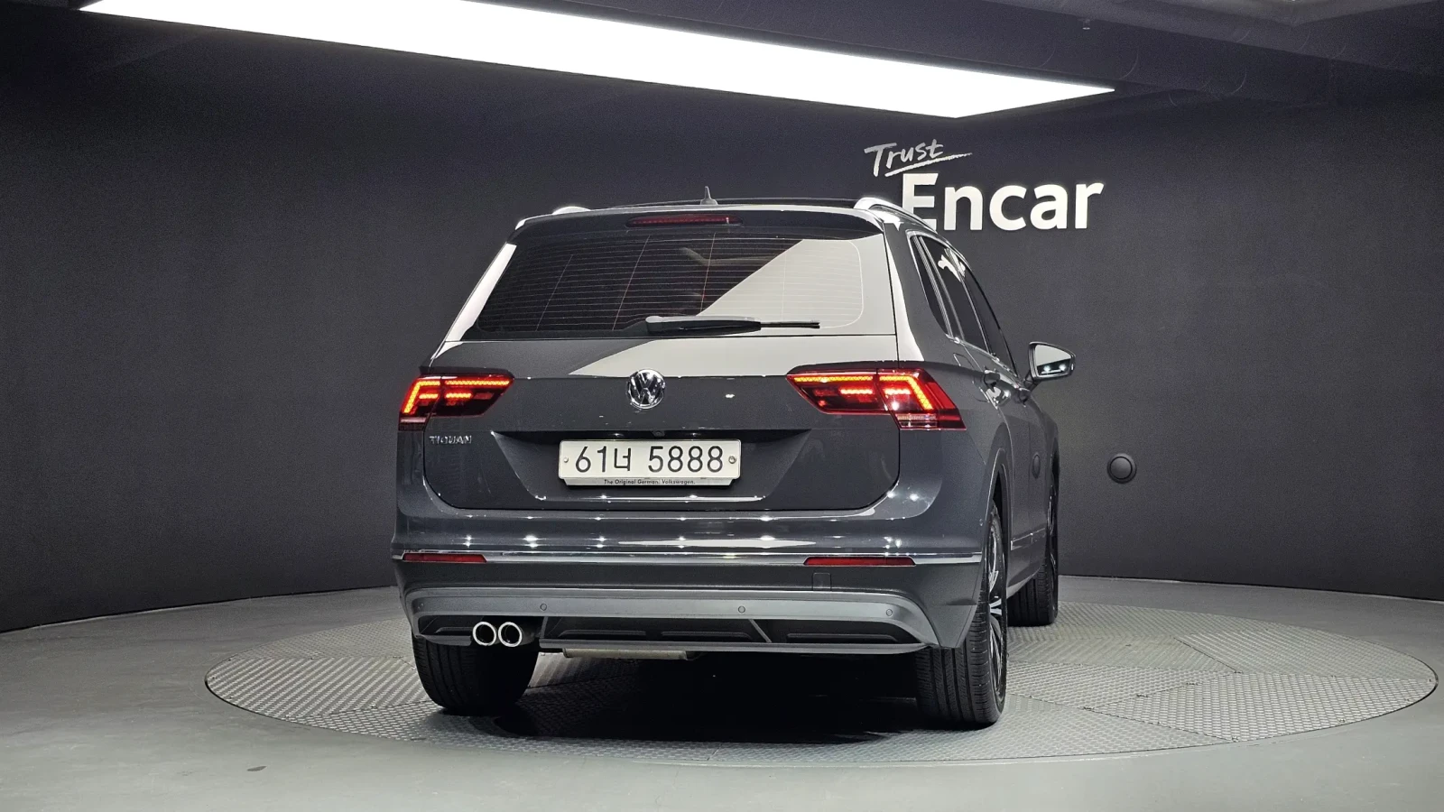 VW Tiguan 2.0TDI PRESTIGE HEAD UP/PANORAMA/360CAM, снимка 4 - Автомобили и джипове - 55189102