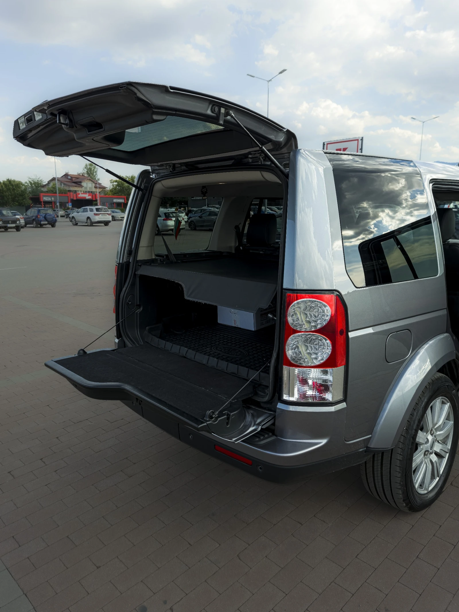 Land Rover Discovery Discovery 4 SDV6 SE 3.0 V6 , снимка 8 - Автомобили и джипове - 55878434