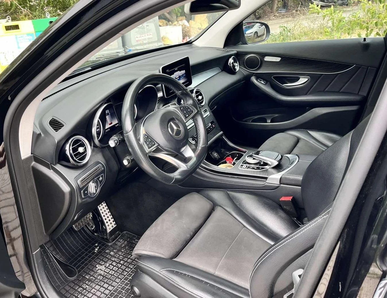 Mercedes-Benz GLC 220, снимка 13 - Автомобили и джипове - 56262233