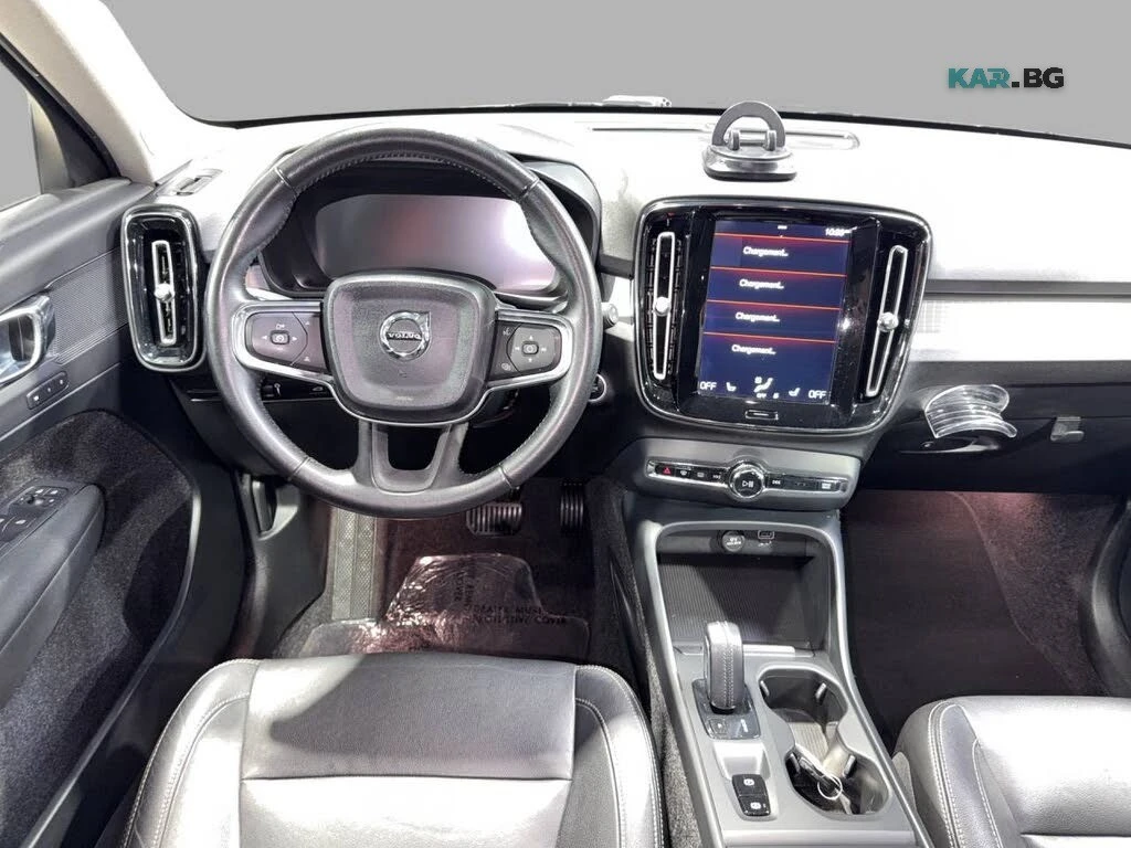 Volvo XC40 T5 MOMENTUM AWD* PANORAMA* , снимка 10 - Автомобили и джипове - 56683191
