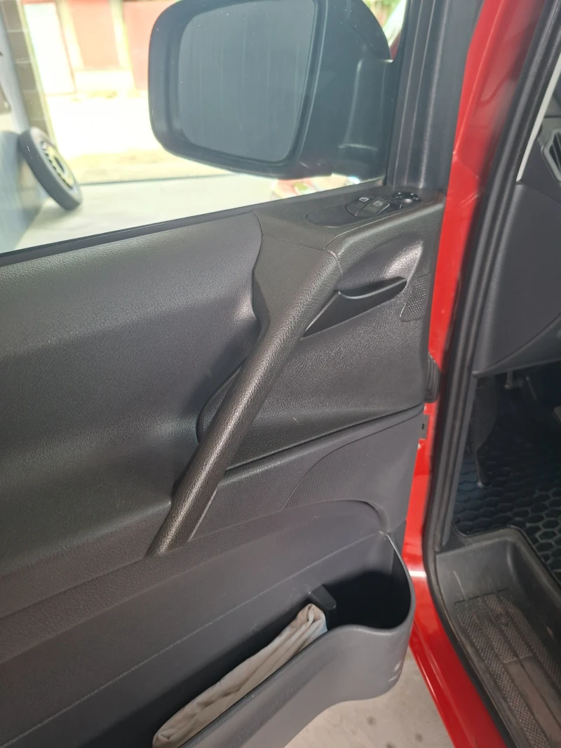 Mercedes-Benz Vito 113 CDI, снимка 9 - Бусове и автобуси - 51709966