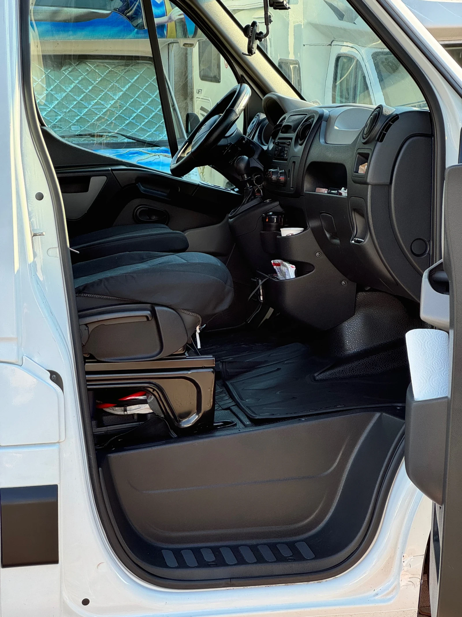 Renault Master  - изображение 9
