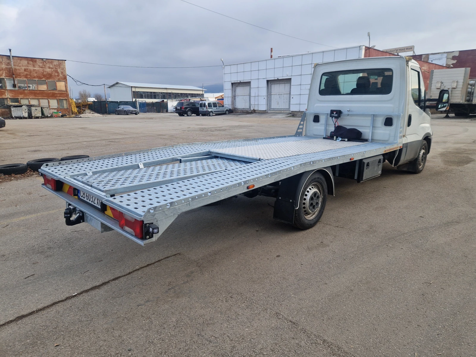 Iveco Daily 35C18/3.0D - изображение 5