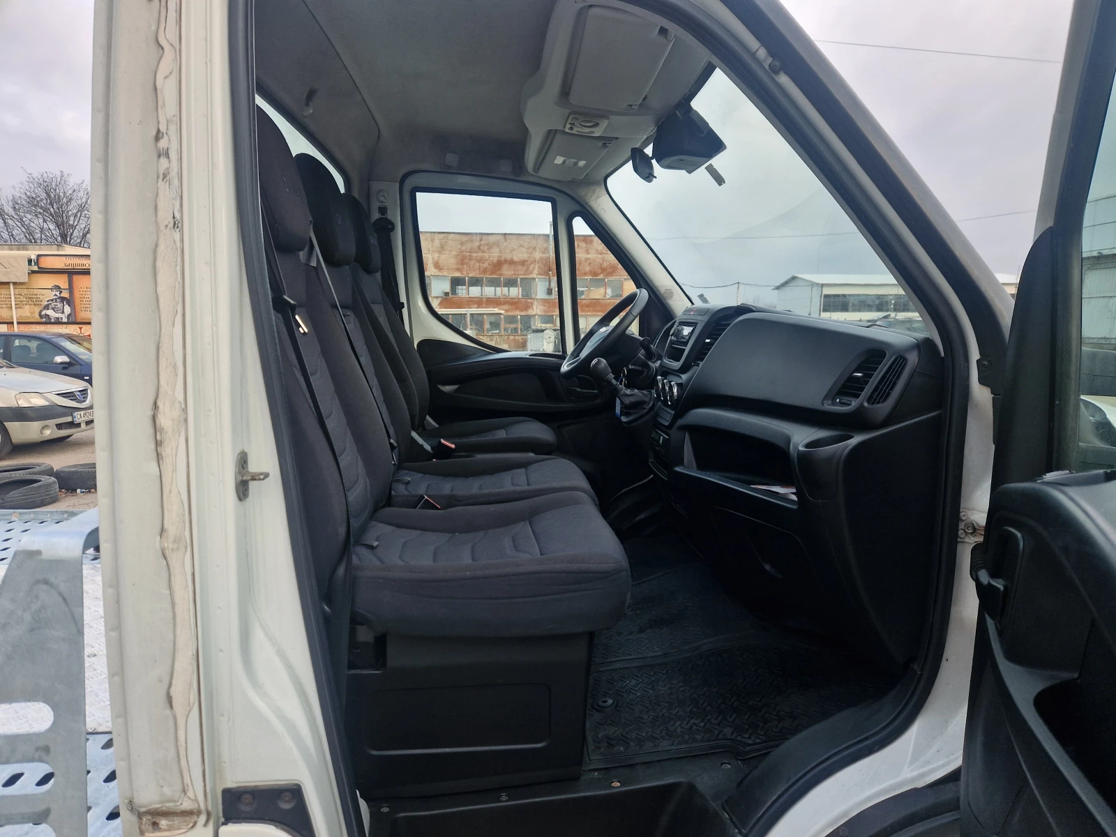 Iveco Daily 35C18/3.0D | Mobile.bg � ����������� 13