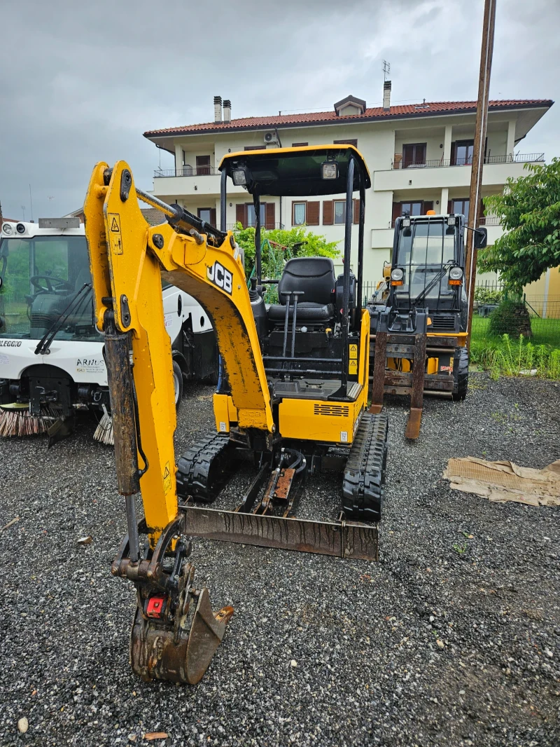 Багер JCB 18Z-1, снимка 2 - Индустриална техника - 47398930