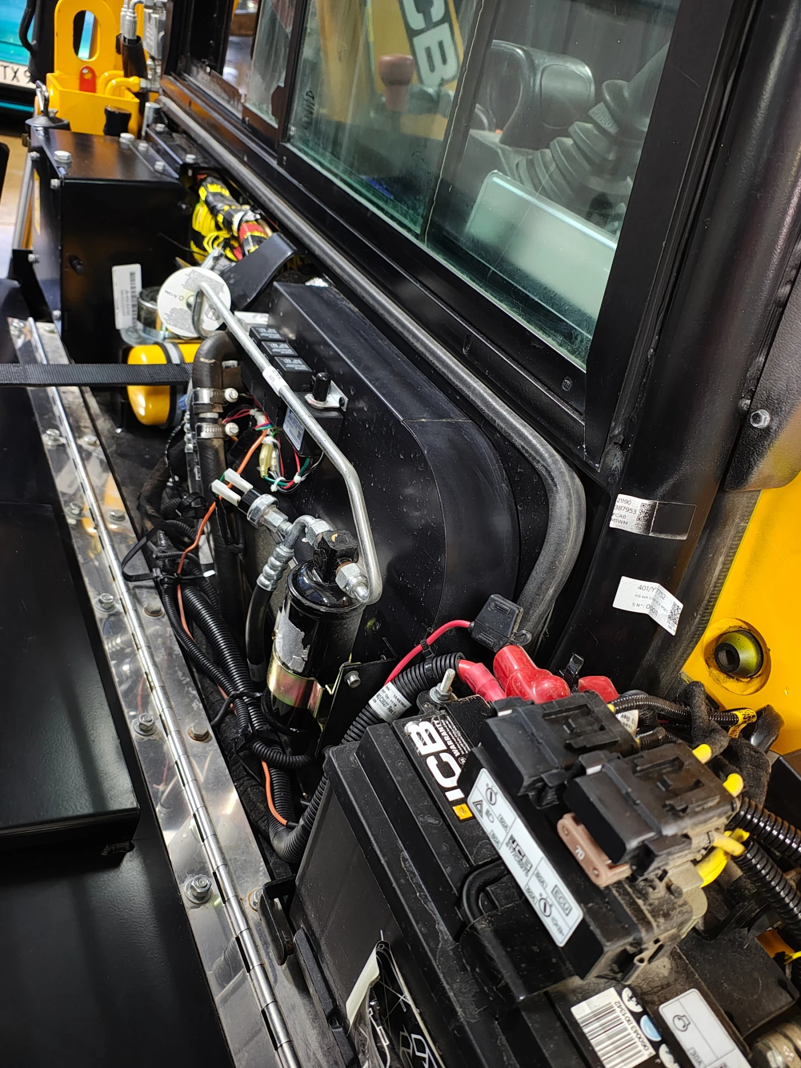 Багер JCB 1cx - изображение 6