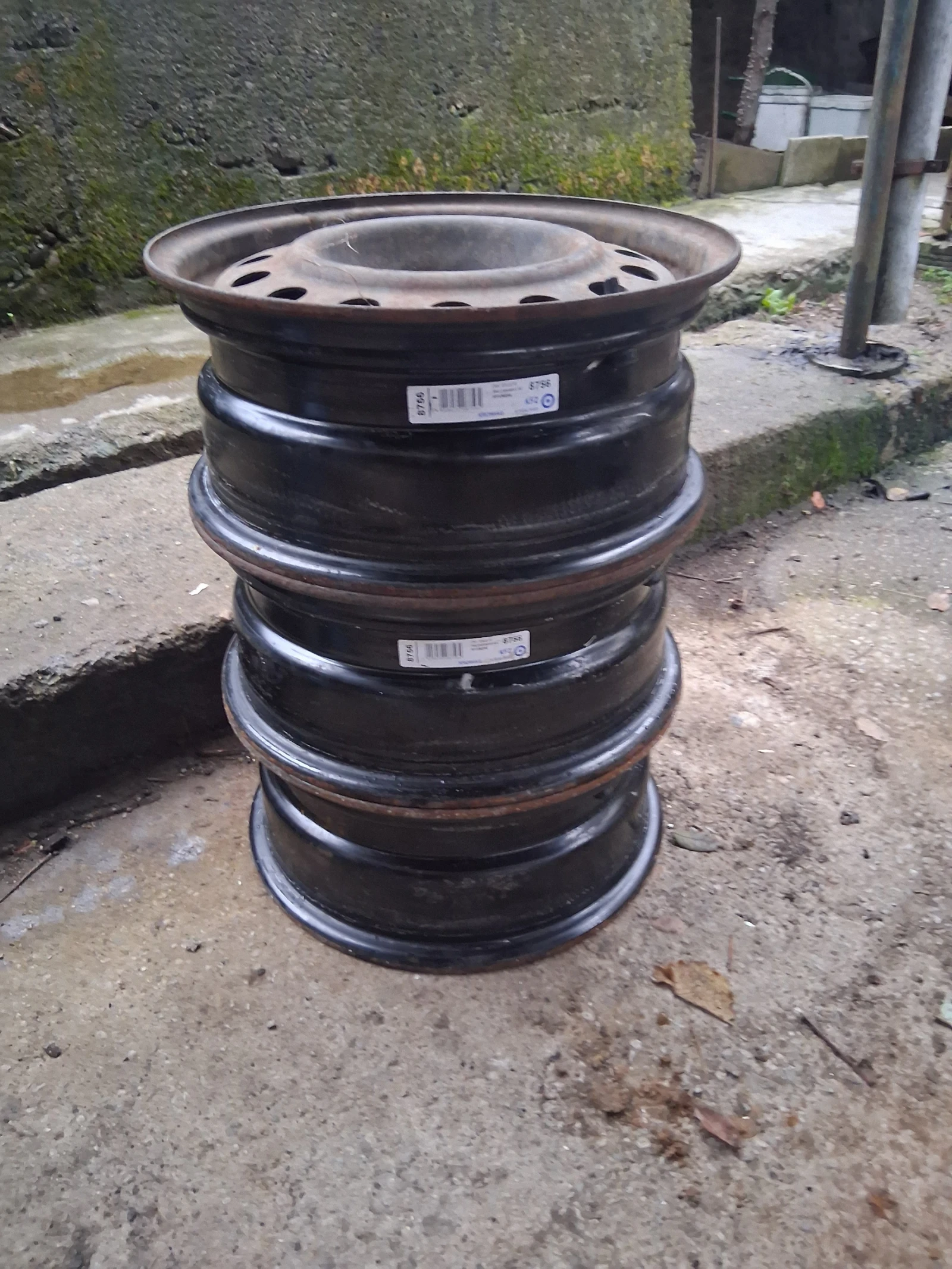 Джанти за Hyundai, снимка 4 - Гуми и джанти - 54033729