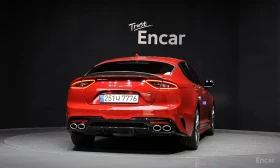 Kia Stinger 3.3* GT* ПОДГРЕВ* ОБДУХВАНЕ* ХЕДЪП* КАМЕРА* КЕЙЛЕС, снимка 4