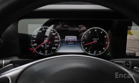 Mercedes-Benz E 400 COUPE / 4MATIC / AMG / ПАНО / 360 / ОБДУХ / ЛИЗИНГ, снимка 8