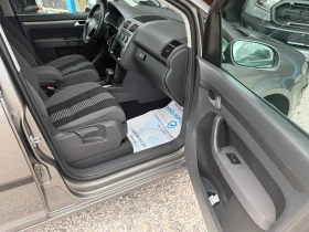 VW Touran 1.9/Автомат, снимка 15