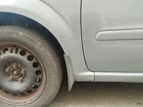 Opel Zafira 1.9 дизел автоматик, снимка 2