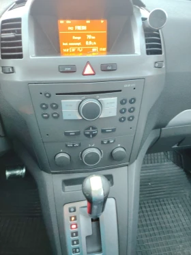 Opel Zafira 1.9 дизел автоматик, снимка 11