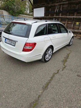 Mercedes-Benz C 220 2.2, снимка 2