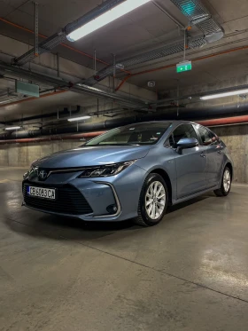 Toyota Corolla 1.8 HYBRID EXECUTIVE CVT, снимка 1