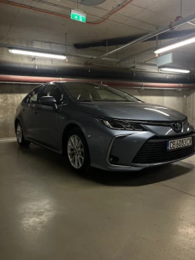 Toyota Corolla 1.8 HYBRID EXECUTIVE CVT, снимка 3