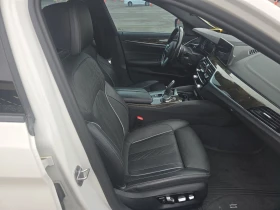 BMW 540 * M SPORT LINE* Massage* Обдух* Shadow* Head-Up* H, снимка 10
