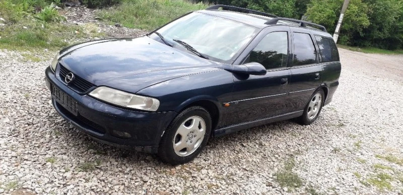 Opel Vectra 1800, снимка 6 - Автомобили и джипове - 41554730