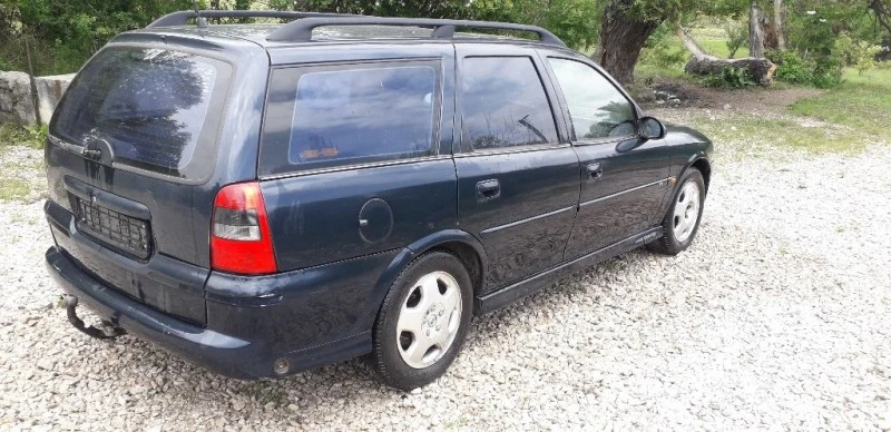 Opel Vectra 1800, снимка 5 - Автомобили и джипове - 41554730