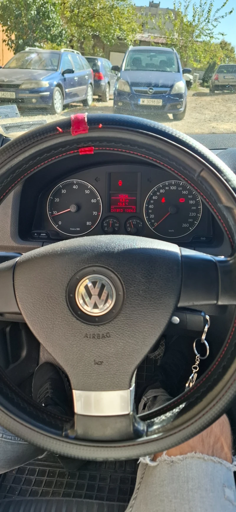 VW Golf 1.4 tsi, снимка 10 - Автомобили и джипове - 47641680