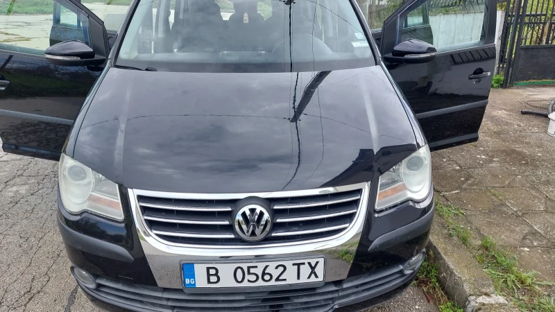 VW Touran, снимка 1 - Автомобили и джипове - 48497676