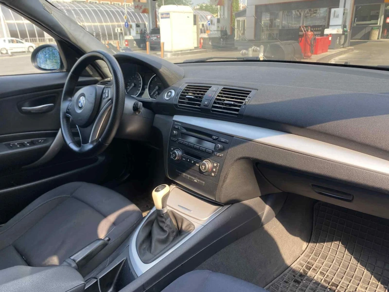BMW 118 2.0D, снимка 4 - Автомобили и джипове - 50941976