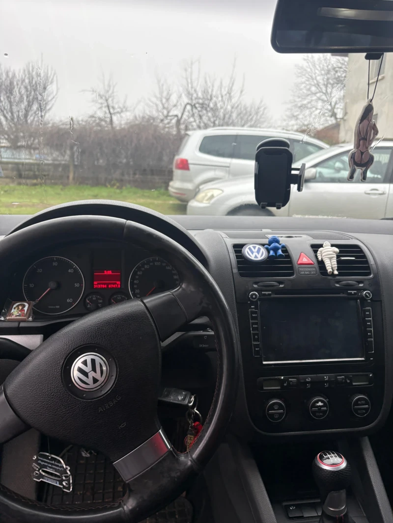 VW Golf, снимка 7 - Автомобили и джипове - 52815052