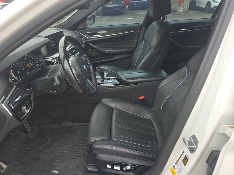 BMW 540 * M SPORT LINE* Massage* Обдух* Shadow* Head-Up* H, снимка 8 - Автомобили и джипове - 52997616