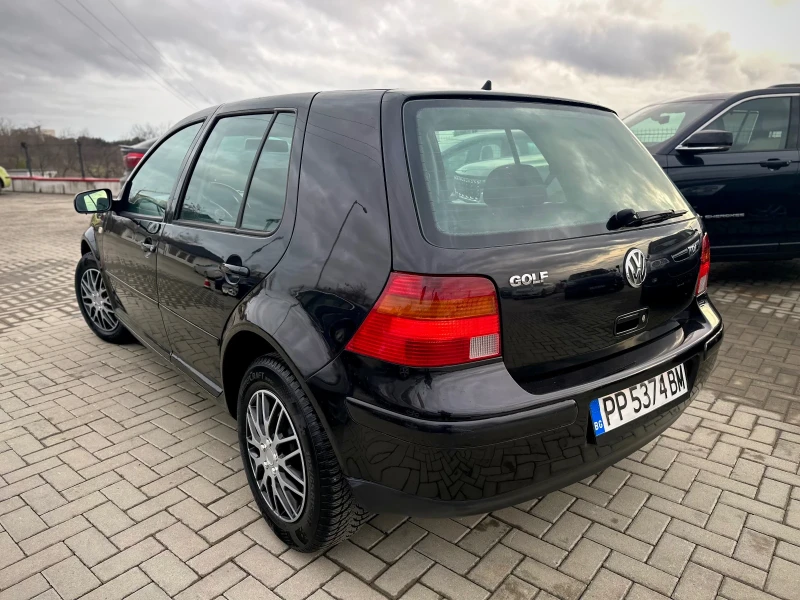 VW Golf 1.9 TDI, снимка 5 - Автомобили и джипове - 53188922