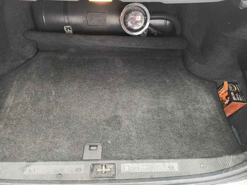 Mercedes-Benz CLK CLK 320 гозова уредба, снимка 7 - Автомобили и джипове - 53583896