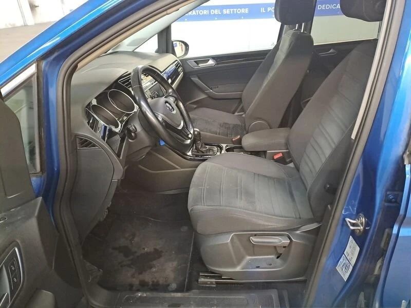 VW Touran * 2.0TDI* Comfortline* DSG* 2018*  - изображение 6