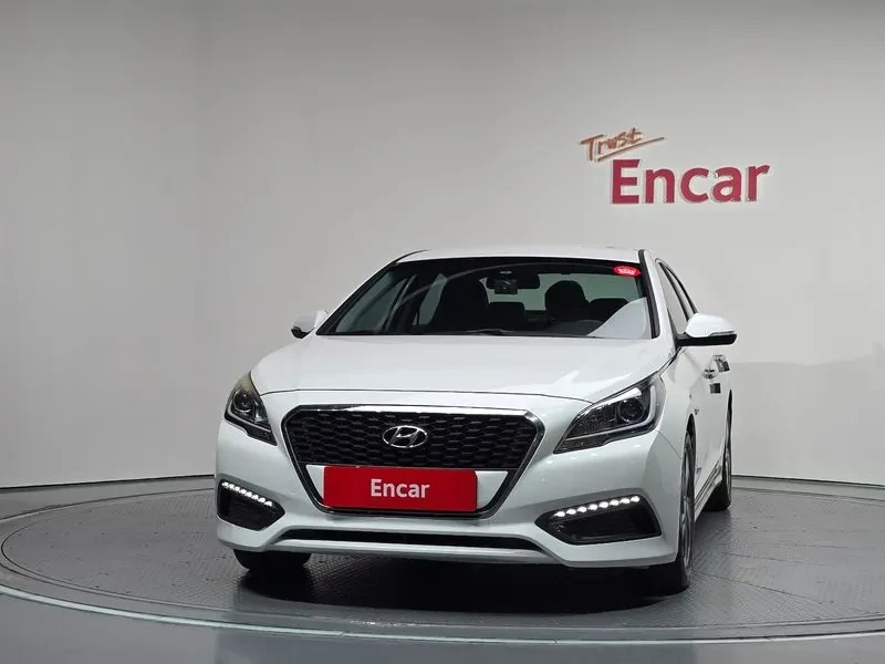 Hyundai Sonata HYBRID 2.0 PREMIUM, снимка 3 - Автомобили и джипове - 56160843