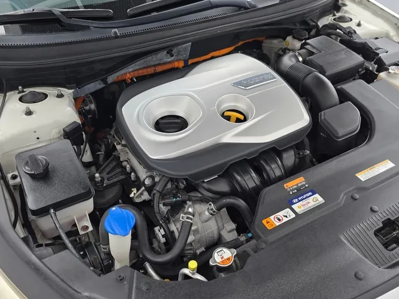 Hyundai Sonata HYBRID 2.0 PREMIUM, снимка 6 - Автомобили и джипове - 56160843