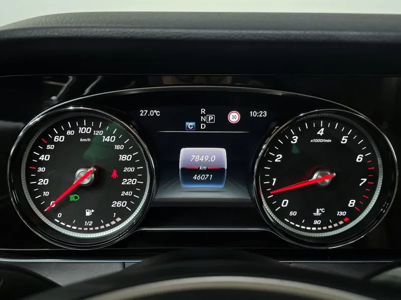 Mercedes-Benz E 200 AVANTGARDE ���������| �����| �������| ������� | Mobile.bg � ����������� 7