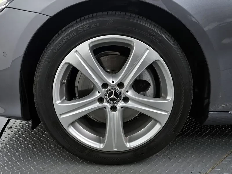 Mercedes-Benz E 200 AVANTGARDE ���������| �����| �������| ������� | Mobile.bg � ����������� 4