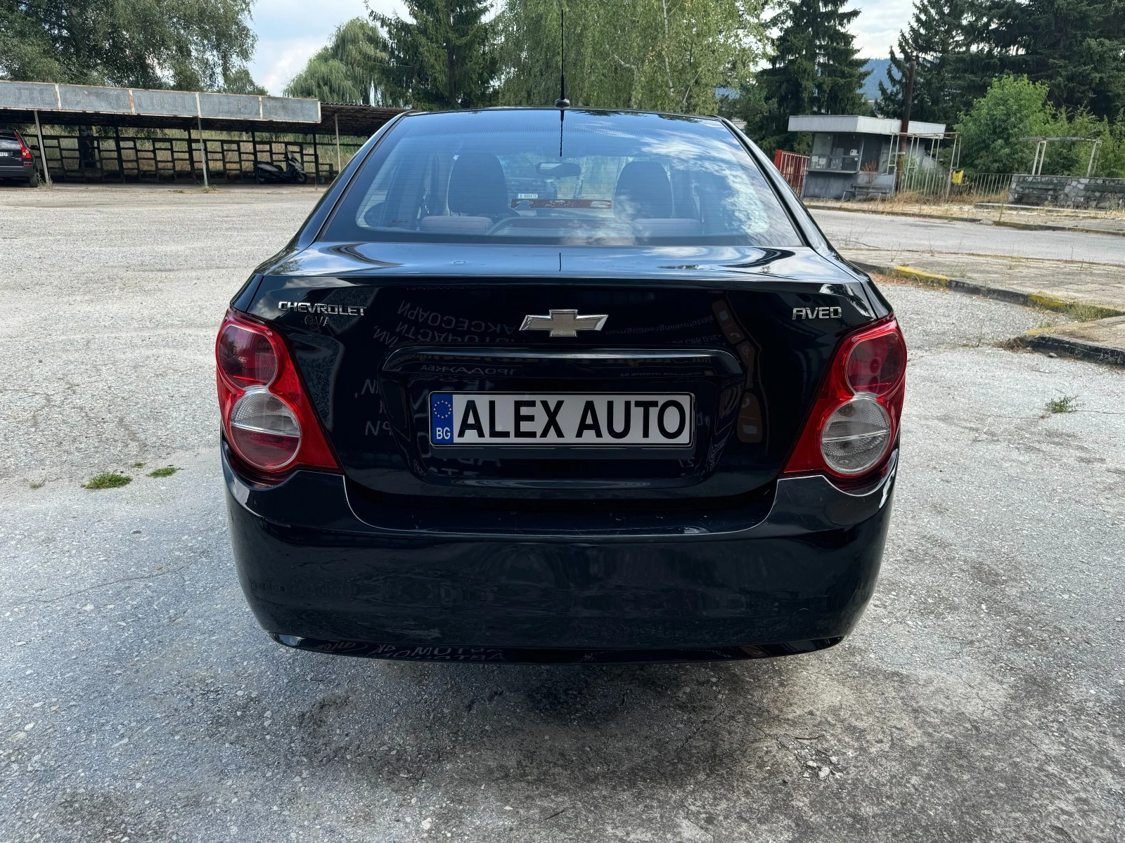 Chevrolet Aveo 1.4i / Автомат / Euro 5 - изображение 8