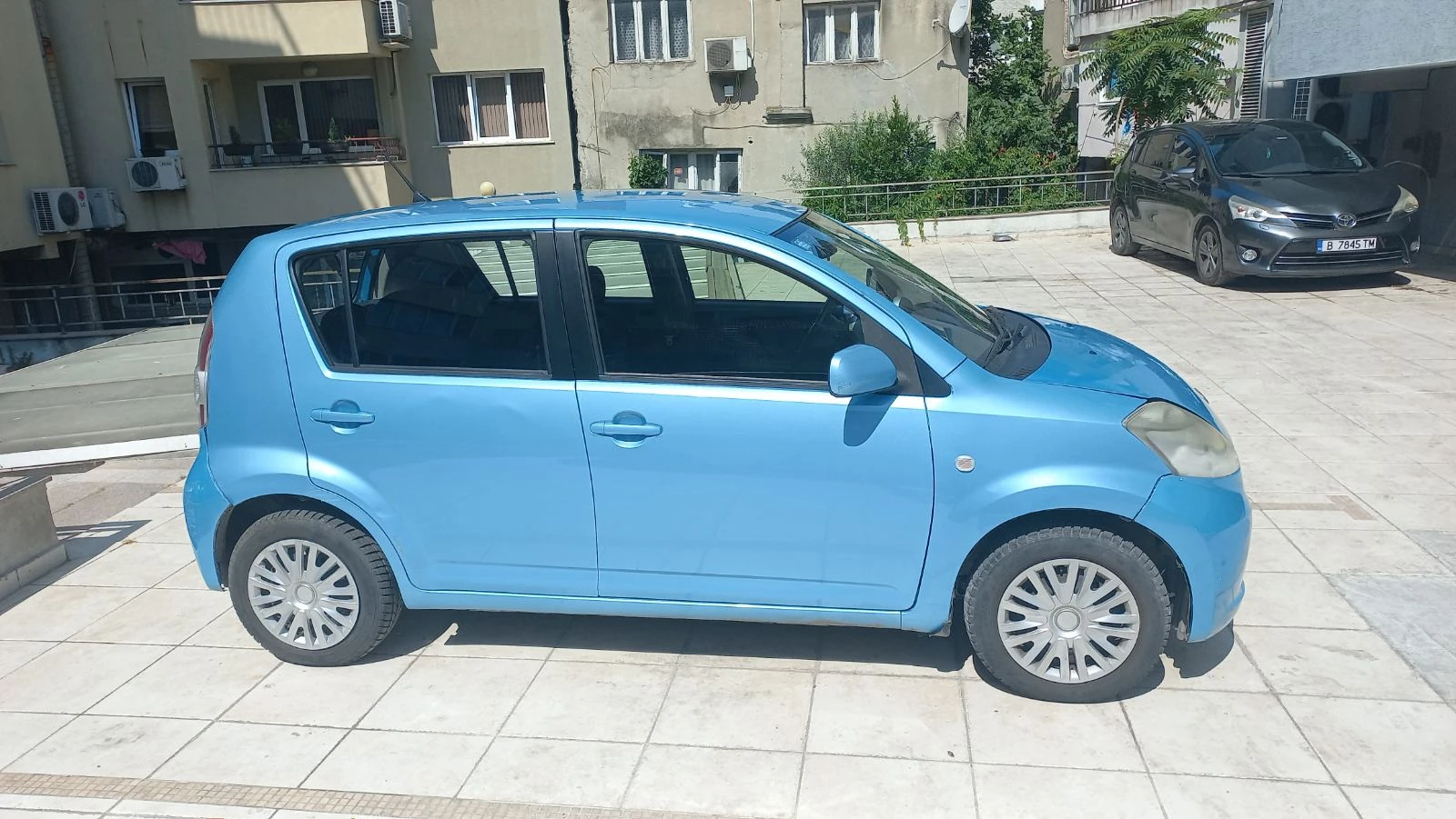 Daihatsu Sirion  - изображение 4